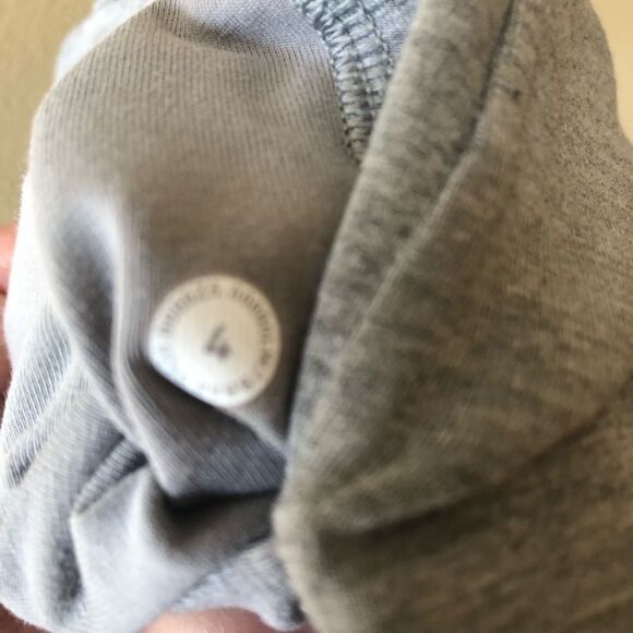 Lululemon Inner Glow High Rise Shorts 3” - Picture 4 of 4